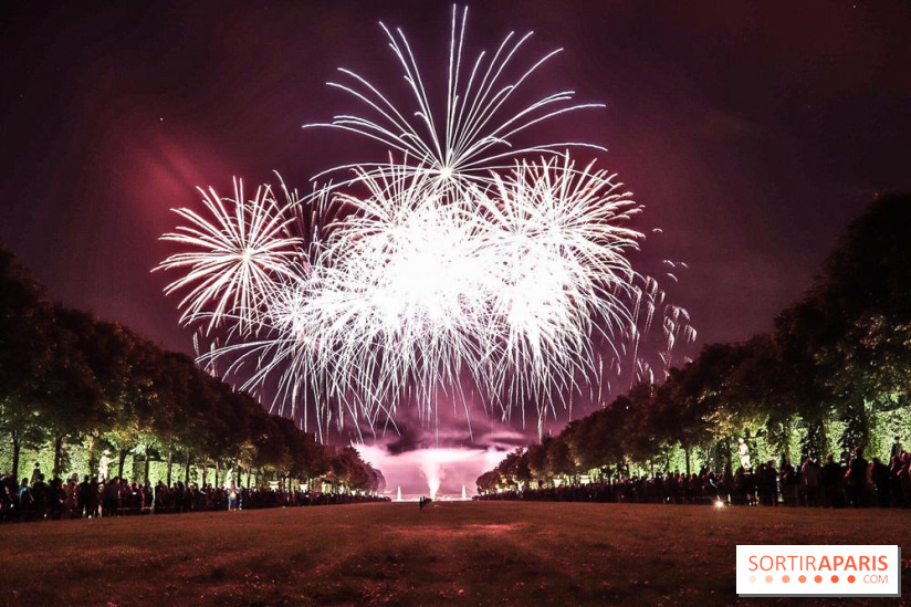 les-grandes-eaux-nocturnes-du-chateau-de-versailles