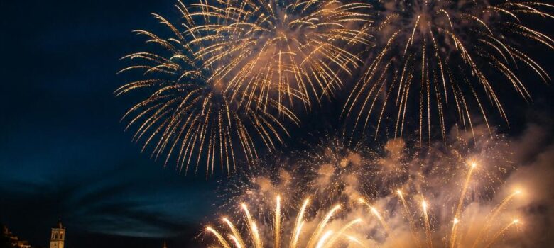 feu d artifice et m t o vent pluie s cheresse quand faut il reporter 1 - Feu d’artifice et météo : vent, pluie, sécheresse, quand faut-il reporter ? - Pyrotechnie.com – Feux d’artifice et culture pyrotechnique feu d artifice et m t o vent pluie s cheresse quand faut il reporter 1 - Feu d’artifice et météo : vent, pluie, sécheresse, quand faut-il reporter ? - Pyrotechnie.com – Feux d’artifice et culture pyrotechnique